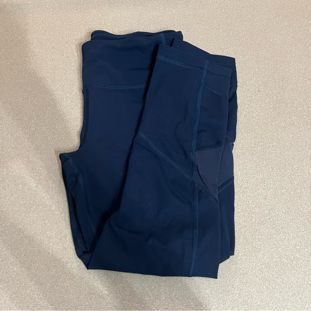 Navy Blue Cropped Lululemon Leggings